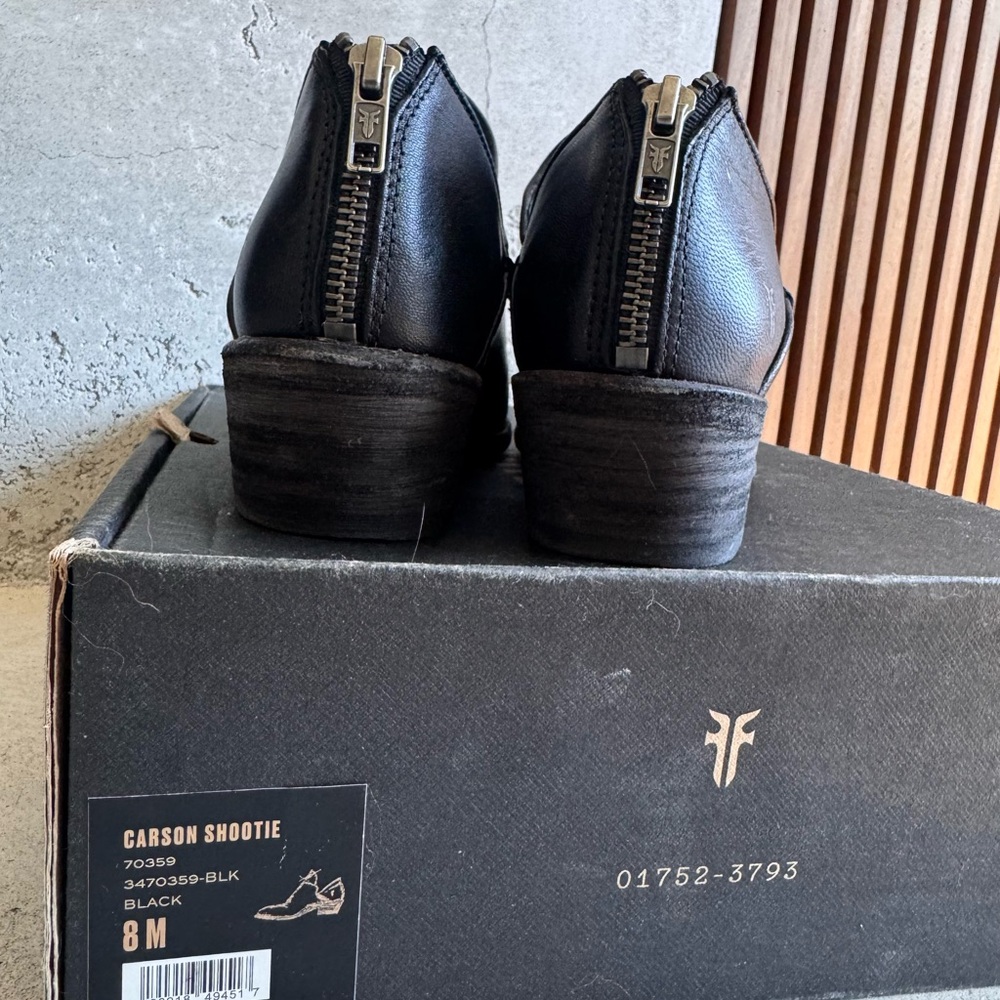 Frye Carson Shootie Black Leather Ankle Boots Size 8